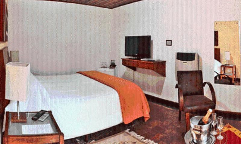 Pousada Villa Tambo Campos do Jordão Eksteriør billede